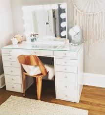 Lighted Mirror Bedroom Vanity Impressions Vanity Beauty Room Vanity