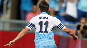 Non lo farà più da calciatore, ma da assistente di hansi flick, sulla panchina del bayern monaco. Klose Muller Kann Den Wm Rekord Knacken Dfb Deutscher Fussball Bund E V