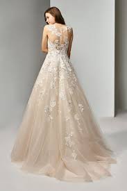 Suchen sie sich ein kurzes hochzeitskleid, ein standesamtkleid oder andere traumhafte brautkleider aus! Brautmoden Brautkleider Hochzeitskleider Abendmode In Duisburg Nahe Oberhausen