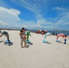 Pantai festival ancol mempunyai pemandangan yang berbeda dari pantai lainnya dan sangat unik. Pantai Ancol Spot Foto Fasilitas Jam Operasional Htm