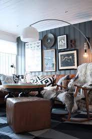 La Maison Danoise D 39 Une Blogueuse Planete Deco A Homes World Salon Marron Salon Eclectique Idees De Salon Gris