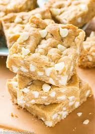 These Delicious White Chocolate Blondies Are Soft Chewy And Loaded With White Cho Chocolate Blondies Recipe White Chocolate Blondies Recipe Chocolate Blondies
