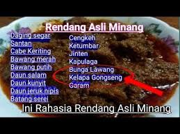 Daging sapi yang dimasak dengan berbagai rempah ini menghadirkan cita rasa khas yang bikin nagih. Bumbu Rahasia Rendang Asli Minang Resep Rendang Asli Padang Youtube Kota Padang Ide Makanan Resep Masakan