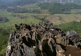 Gunung guruh, sukabumi, tiket masuk cukup murah akses juga mudah. Daftar Tempat Wisata Terbaik Di Sukabumi Jawa Barat Tempat Wisata Terbaik