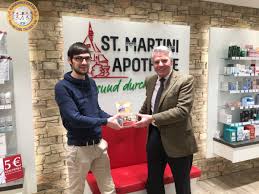 Hier können sie den ort nach folgenden kriterien bewerten und das durchschnittsergebnis sehen. St Martini Apotheke Zu Stadthagen Unterstutzt Kinderhilfswerk Ich E V Ich Inter National Children Help E V