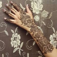 Tattoo art for your design. Threading N Heena On Instagram Floral Henna Art 15 174 Dean St Taunton Massachusetts 508 369 8797 Henna Hennatattoo H Indian Henna Henna Mehndi Designs