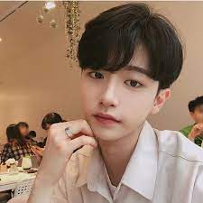Pin By 2m On Maskulinum Ulzzang Boy Korean Boy Hairstyle Cute Korean Boys