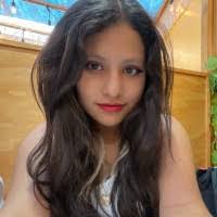 Edith Roldan's Instagram, Twitter & Facebook