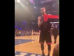 The official facebook page of danny green. Knicks Fan Tells Raptors Danny Green To Move So He Can See Cheerleaders Youtube
