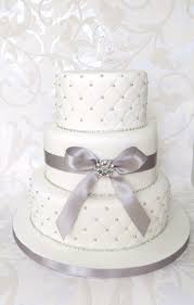 Pin By Claire Sara On Wedding Cakes Pinterest Wedding Cake Quilted Wedding Cake Red Fondant Wedding Cakes