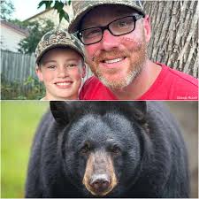 🚨 Un jeune américain de 12 ans, Owen Beierman, a sauvé son père, Ryan,  alors qu'il était sur le point de se faire dévorer par un ours brun en  pleine partie de