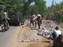 Setianegara adalah desa di kecamatan cilimus, kuningan, jawa barat, indonesia. Perbaikan Jalan Desa Setianegara Kecamatan Cilimus Kabupaten Kuningan