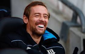 Peter Crouch: "My wife doesn't like football. One day she called me 10  minutes before a game to find out where I was." 😂