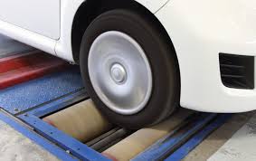 Mauvais état du rétroviseur central. Le Contenu Du Controle Technique Automobile Rdv Online Vl