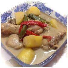 Untuk hidangan resepi ayam masak kurma, anda boleh dapatkan serbuk rempah kurma yang siap sedia dijual di pasaraya.cari sahaja rempah kurma ayam atau daging jenama adabi atau babas. Ayam Masak Kurma