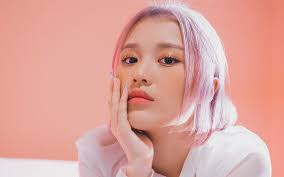 Tùng maru và han sara dễ thương quá mọi người ơi. Ca SÄ© Han Sara Sáº½ Khuáº¥y Ä'á»™ng Nhá»¯ng Ngay VÄƒn Hoa Han Quá»'c Táº¡i Quáº£ng Nam Bao Phá»¥ Ná»¯ Viá»‡t Nam