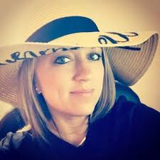 Traci Mills (@tracijayne80)