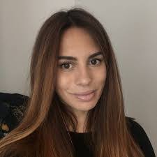 Joanna Batista's Instagram, Twitter & Facebook