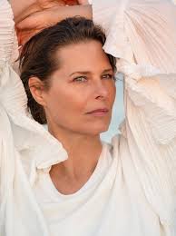 Locke Management : JENNIFER BACKUS