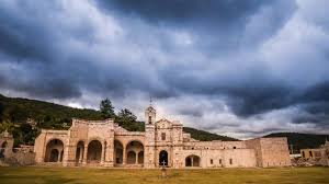 El municipio de san pedro y san pablo teposcolula, ha logrado integrar una oferta turística basada fundamentalmente en los atributos históricos, culturales y naturales visiblemente manifestados en las representaciones arquitectónicas principalmente, plasmando la fusión entre dos culturas y que se han. San Pedro Y San Pablo Teposcolula Celebran Su Fiesta Patronal