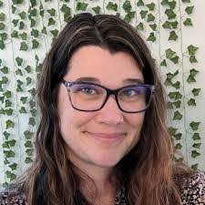 Marissa Kahn's Instagram, Twitter & Facebook