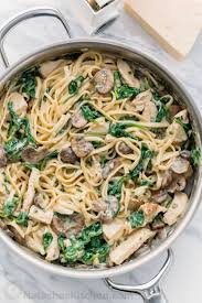 This easy fish florentine recipe, made with firm white fish served over creamy spinach. Chicken Florentine Pasta Recipe Natasha S Kitchen
