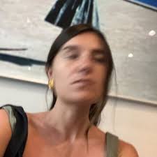 Julia Edelman (@_juliaedelman)