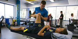 The Role of a Sports Physiotherapist - Achieve Rehab