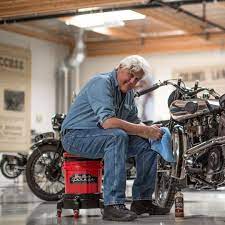 Jay leno's car collection is impressive. How Much Money Jay Leno S Garage Makes On Youtube Net Worth Naibuzz