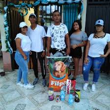 If you are representing an organisation or a group of volunteers, please discuss the size…. Salvando Huellas Viterbo Caldas Home Facebook