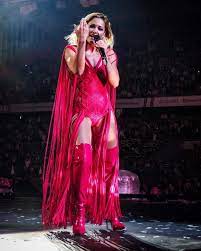 Pin Von Abraham Turany Auf Helene Fischer Schlagersangerin Helene Fischer Bilder Promis