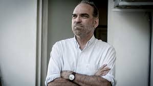 Jun 10, 2021 · fernando iglesias, en un debate con leandro santoro, justificó su argumento que está en juego la república con que el actor, humorista y conductor radial coco sily lo quiso cagar a trompadas. Mas Ruido En La Interna De La Oposicion Por Las Descalificaciones De Iglesias Telam Agencia Nacional De Noticias