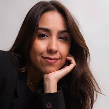 Às vésperas de 2026, moda entra na era da maturidade digital: consumo  desacelera e marcas precisam rever estética, narrativa e estratégia