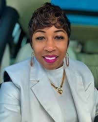 Ashley Nolette's Instagram, Twitter & Facebook