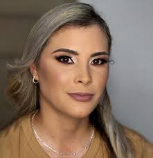 Προφίλ για: Giovana Leal Make up Profesional