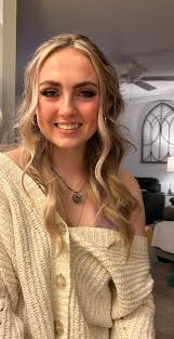 Happy 22nd Birthday to Piper!! My amazing, smart and determined daughter…  who happens to be home from college- so it's more of a present to me! ❤️🥂  Love you so much!