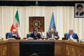 فوری | فرماندهان اقتصادی دولت به‌خط شدند | ریاست فرزین بر جلسه اضطراری برای دلار و معیشت