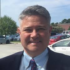 Daniel Straub's Instagram, Twitter & Facebook