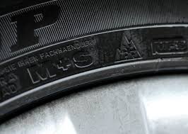 Potrivit legii, cauciucurile de iarnă nu sunt obligatorii în fiecare an începând cu data de 1 noiembrie, ci numai când se circulă pe drumuri publice. Cand MontÄm RoÈile De IarnÄ IatÄ Ce Spune Legea Utile Auto Bild