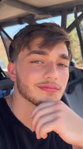 waiting #losangeles #loveislove hello dear