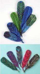 Knitting Pattern For Feathers Quick Fun Pattern For Some Knitted Feathers That Can Be Used For Bookmarks D Knitting Patterns Knitting Instructions Knitting