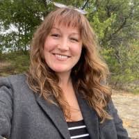 Amber Weeks Email & Phone Number