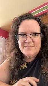 Lisa Racicot's Instagram, Twitter & Facebook