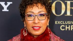 What's Next for Kelli Giddish? How 12 'Law & Order: SVU' Alums Returned to  TV