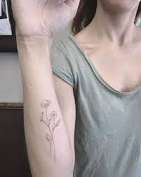 Poppy Poppies Petunia Wildflowers Flowers Singleneedle Singleneedletattoo Fineline Finelinetattoo Ther Flower Tattoo Hand Tattoos Petunia Tattoo