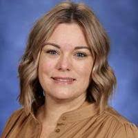 Kristi Mortensen's Instagram, Twitter & Facebook