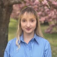 10+ "Iris Saint" profiles