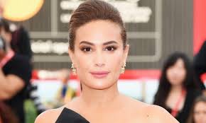 الجمهور يشن هجمومًا على مودل روز. Ø¬Ø¯ÙŠØ¯ Ø§Ù„Ø£Ø¹Ù…Ø§Ù„ Ø§Ù„Ø¯Ø±Ø§Ù…ÙŠØ© Ù„Ù„ÙÙ†Ø§Ù†Ø© Ù‡Ù†Ø¯ ØµØ¨Ø±ÙŠ Ø¹Ù„Ù‰ Ù†ØªÙÙ„ÙŠÙƒØ³ Ø«Ù‚Ø§ÙØ© ÙˆÙÙ†ÙˆÙ† Ø¹Ø±Ø¨ 48