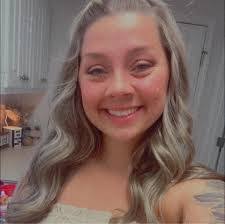 Alesha Allen's Instagram, Twitter & Facebook