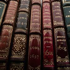 How To Use Shakespeare Quotes The tragedy of julius caesar, commonly known just as julius caesar, is one of the most famous plays written by english playwright william julius caesar contains some of the most famous lines written by shakespeare in his career. how to use shakespeare quotes